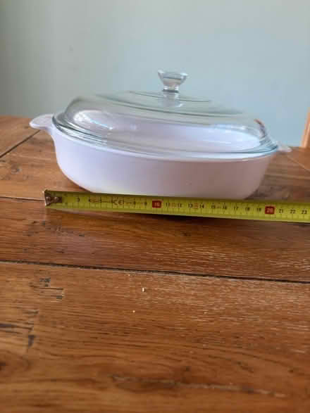 Photo of free Casserole dish (CR0) #1