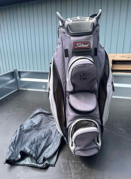 Photo of free Waterproof Golf Bag (G66 Lenzie) #3