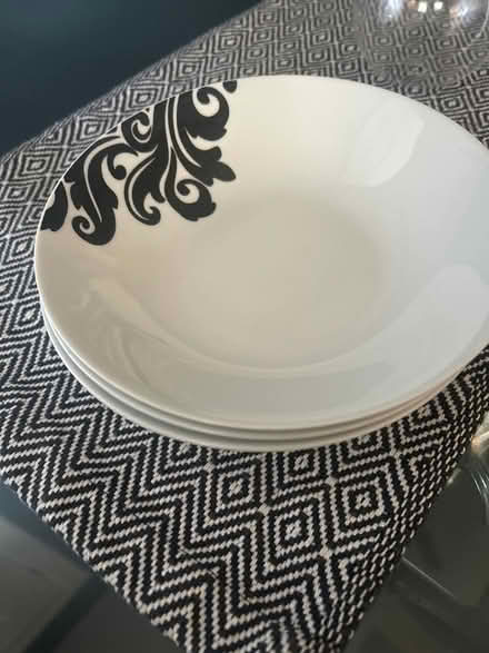 Photo of free Dinner/side plates and bowls/cups (Earls Barton NN6 0) #1