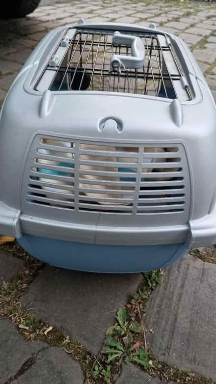 Photo of free Cat carrier (Irlams o th Height M6) #3