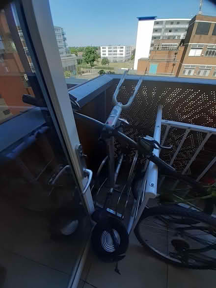 Photo of free Very good Carrera Parva bike frame (Hounslow TW3) #2
