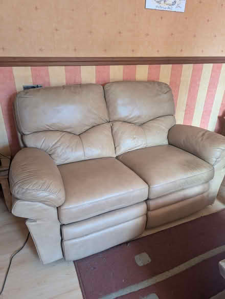 Photo of free Tan 2 seater sofa and 1 chair (Dunfermline KY12) #3