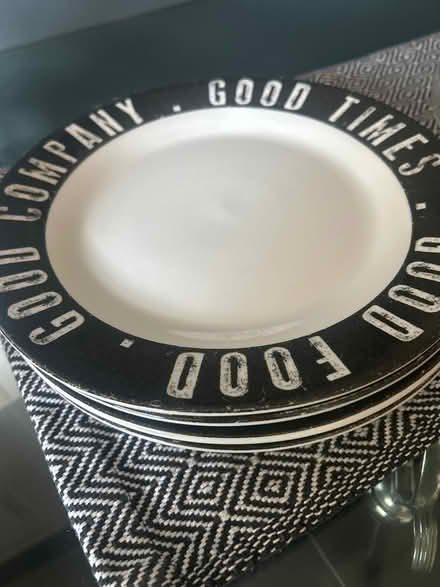 Photo of free Dinner/side plates and bowls/cups (Earls Barton NN6 0) #3