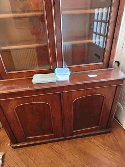 Photo of free Antique mahogany bookcase (TW12) #3