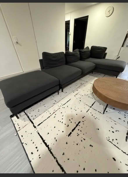 Photo of free Castlery 4-seater sofa (Bukit Timah / Tanjong Pagar) #4