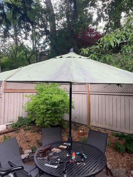 Photo of free All of my patio furniture (Bloor West Village) #2