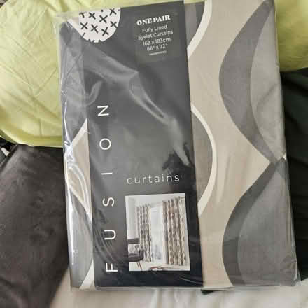Photo of free Fully lined curtains (Darlaston WS10) #1