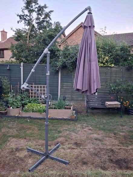 Photo of free Cantilever Garden Umbrella (Lower Earley RG6) #1