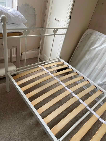 Photo of free Single bed (Welling DA7) #2