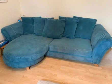 Photo of free Sofa - corner soda and loveseat (Sunnyhill DE23) #1