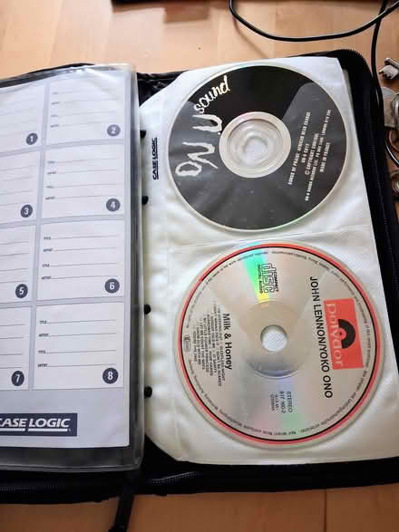 Photo of free CD case (with some bonus random CDs) (Greaves LA1) #2