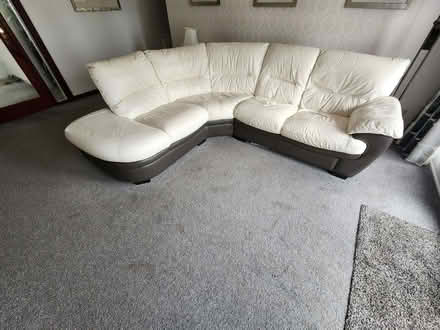 Photo of free Leather Corner Settee (Leslie KY6) #1