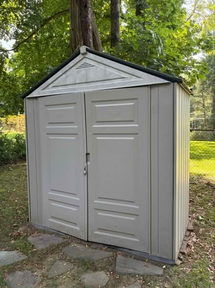 Photo of free Outdoor stuff (Croton-on-Hudson) #4