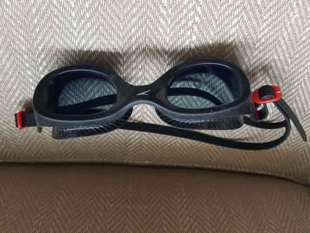 Photo of free Swimming goggles (Kendal LA9) #1