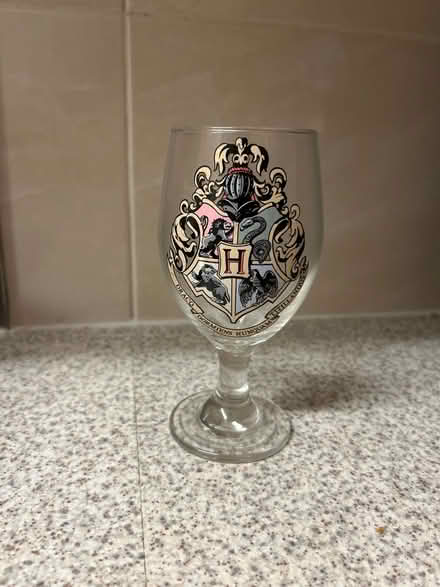 Photo of free Tall Harry Potter glass (Dennistoun, G31) #1
