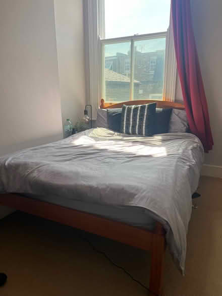 Photo of free Bed (Fulham SW6) #1