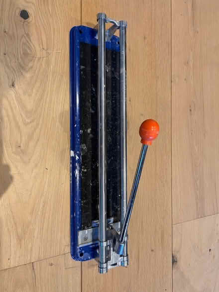 Photo of free Tile cutter (BA2 5) #1