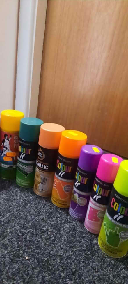 Photo of free 16 spray paint (Great horton road BD7) #4