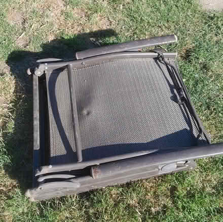 Photo of free Sun bed (Holmer Green HP15) #2