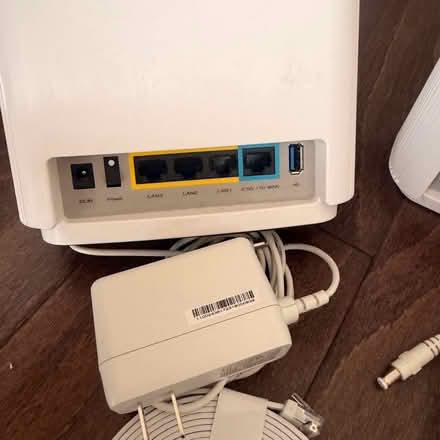 Photo of free ASUS Mesh WiFi Kit (New Hampshire and Newton NW) #4