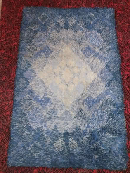 Photo of free Blue and white rug (Shap CA10) #1