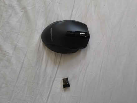 Photo of free Wireless Mouse (Coulsdon CR5) #2