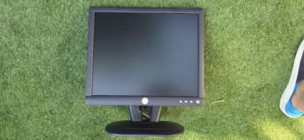 Photo of free Dell 17" LCD Monitor (Dagenham, RM8) #2