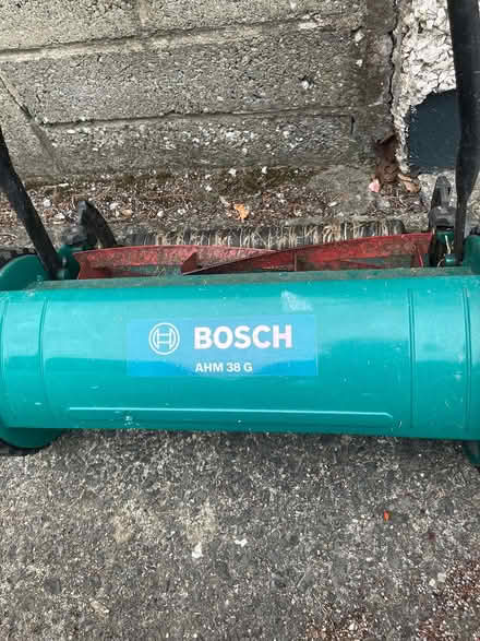 Photo of free Manual lawnmower (Glasnevin, Dublin 11) #2