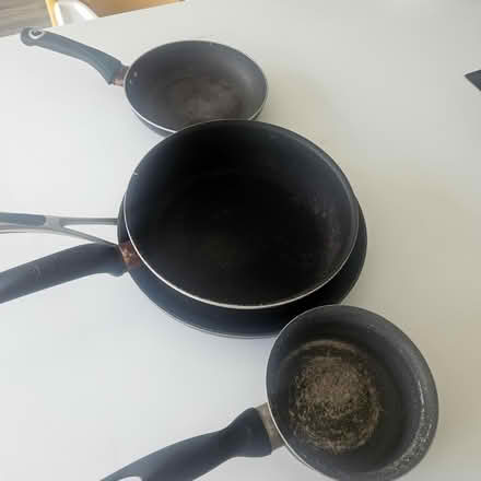 Photo of free Collection of pans (Orpington) #1