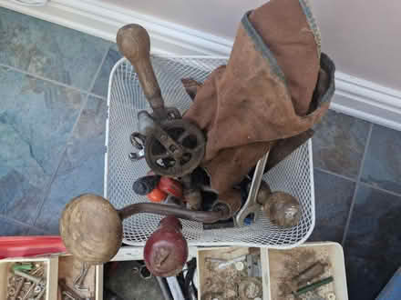 Photo of free Selection of tools (BN245PX) #2
