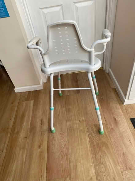 Photo of free White high comfort chair (Priorslee TF2) #2