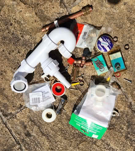 Photo of free Bag of plumbing bits (Great Hollands RG12) #1