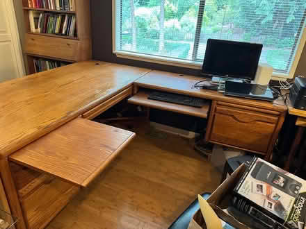 Photo of free Office Furniture and Curio (Sycamore area of Issaquah) #4