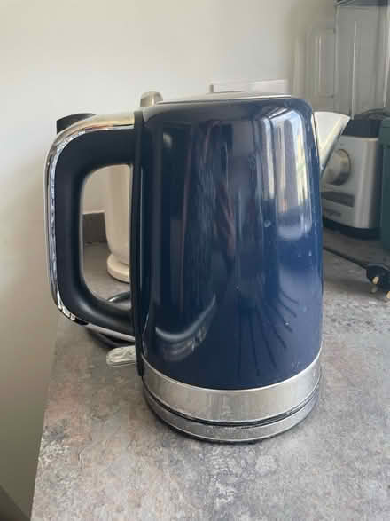 Photo of free Kettle for parts (SE10) #2