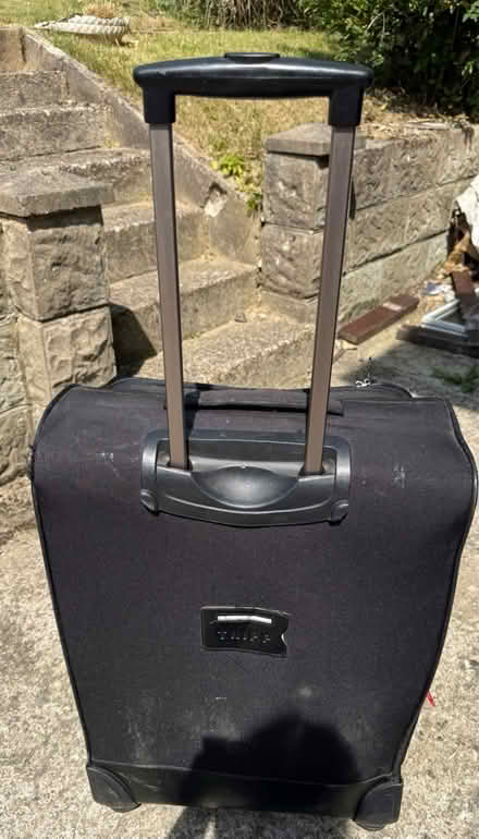 Photo of free large black suitcase (Croydon. CR2 9) #1