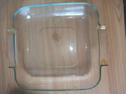 Photo of free Vintage Pyrex Glass Roaster Dish (Sheffield centre S1) #1