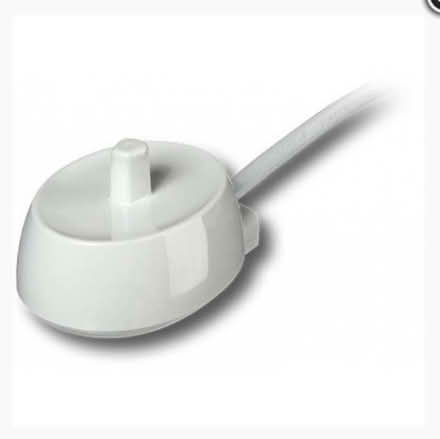 Photo of Oral b charger (Meadowbank) #1