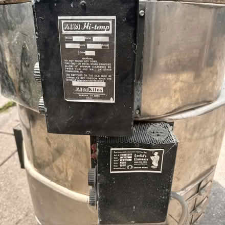 Photo of free 2 electic kilns (Oak Park) #1