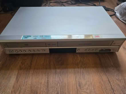 Photo of free DVD and VHS player (South Ascot SL5) #3