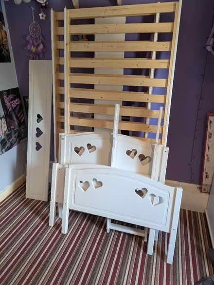 Photo of free Mia bunk bed (Southey Green S5) #3