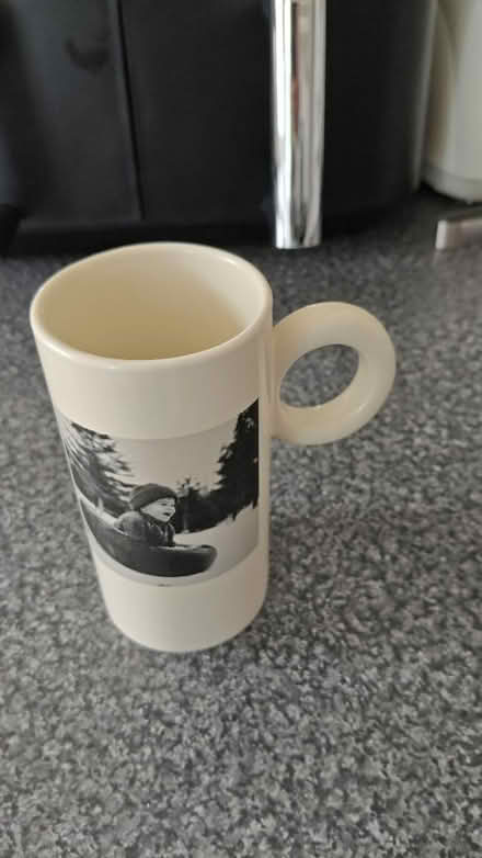 Photo of free Cup (Stockwell SW9) #1