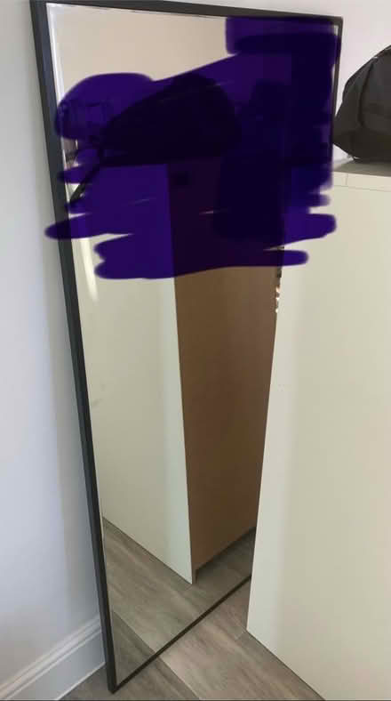 Photo of free Big heavy mirror (CF104ET) #1