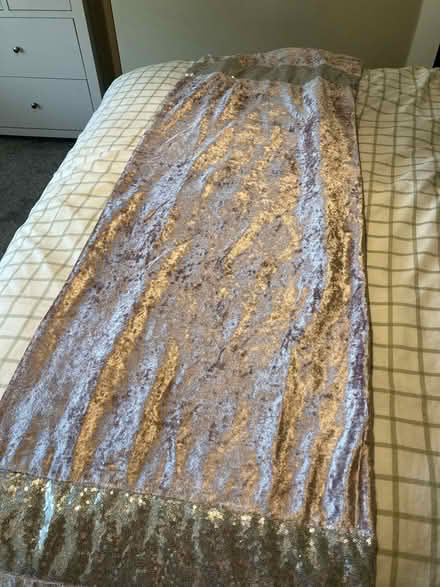 Photo of free Bed runner (Beaumont) #2