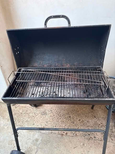 Photo of free Bbq (Sw209) #2