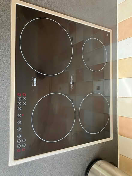 Photo of free Induction hob (Vale of White Horse SN7) #1