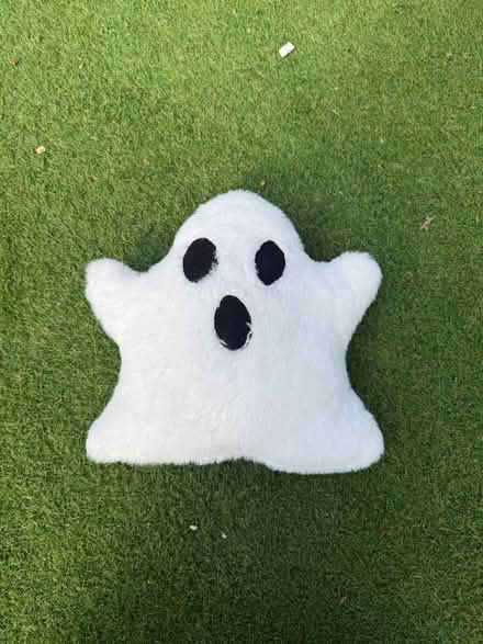 Photo of free Soft & Cuddly Ghost Plush Teddy (LU7 9ns) #2