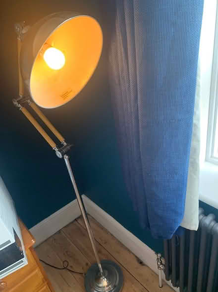Photo of free Wacky light (ME13) #1