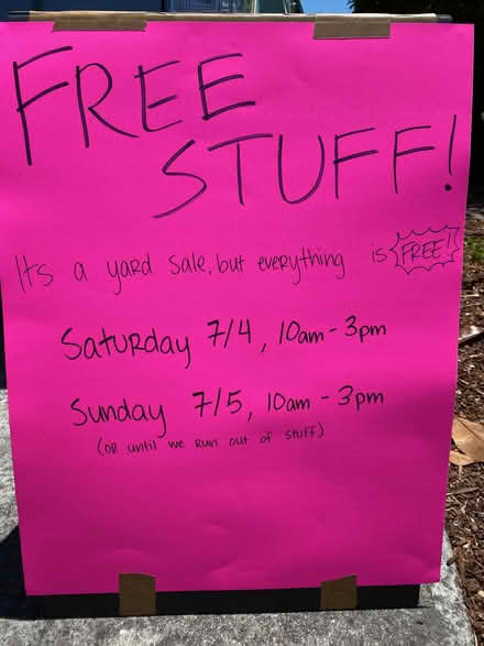 Photo of free CURB ALERT: It’s a FREE yard sale (Near Roosevelt Plaza) #1