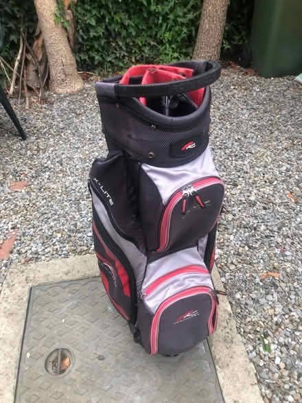 Photo of free Golf bag (Rathfarnham) #1