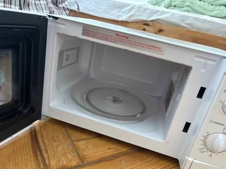 Photo of free Microwave - broken (Lee SE12) #2